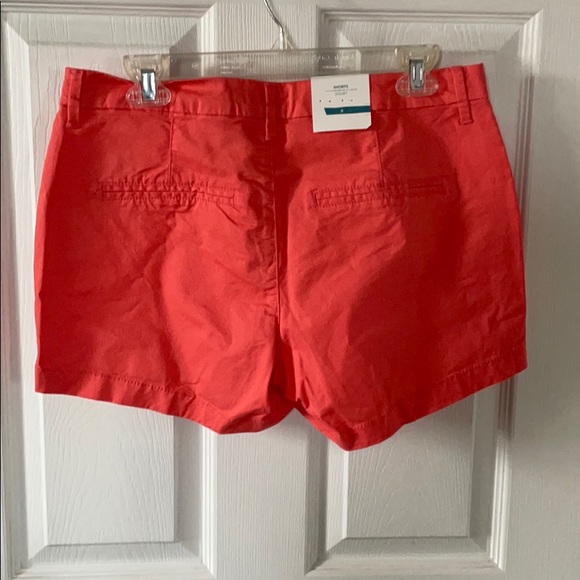 Old Navy Shorts NWT - Picture 4 of 12